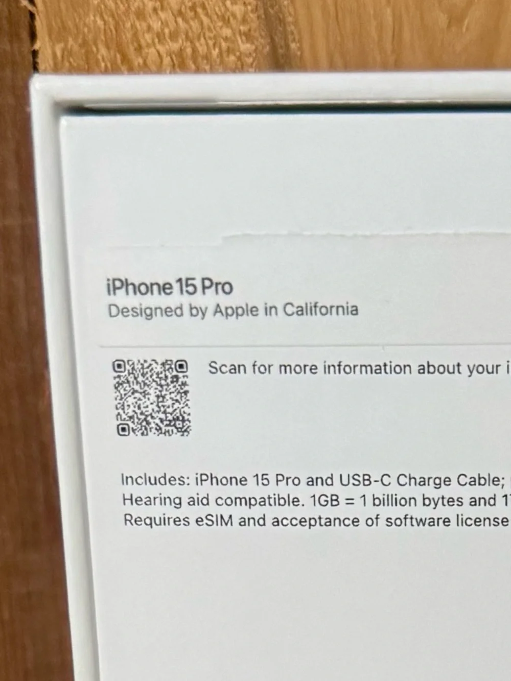 Apple iPhone 15 Pro Black Titanium Box 128GB– Empty Box Only